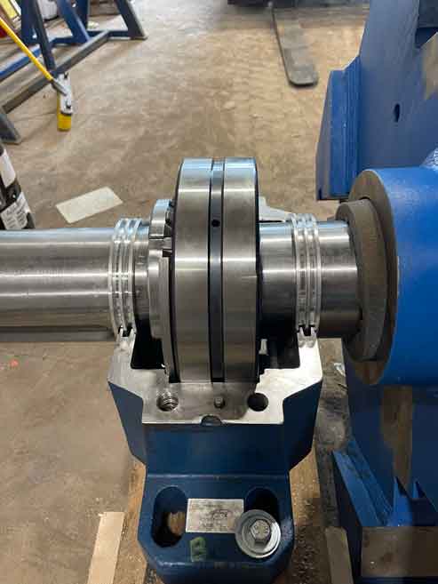 Pillow block bearing on shaft
